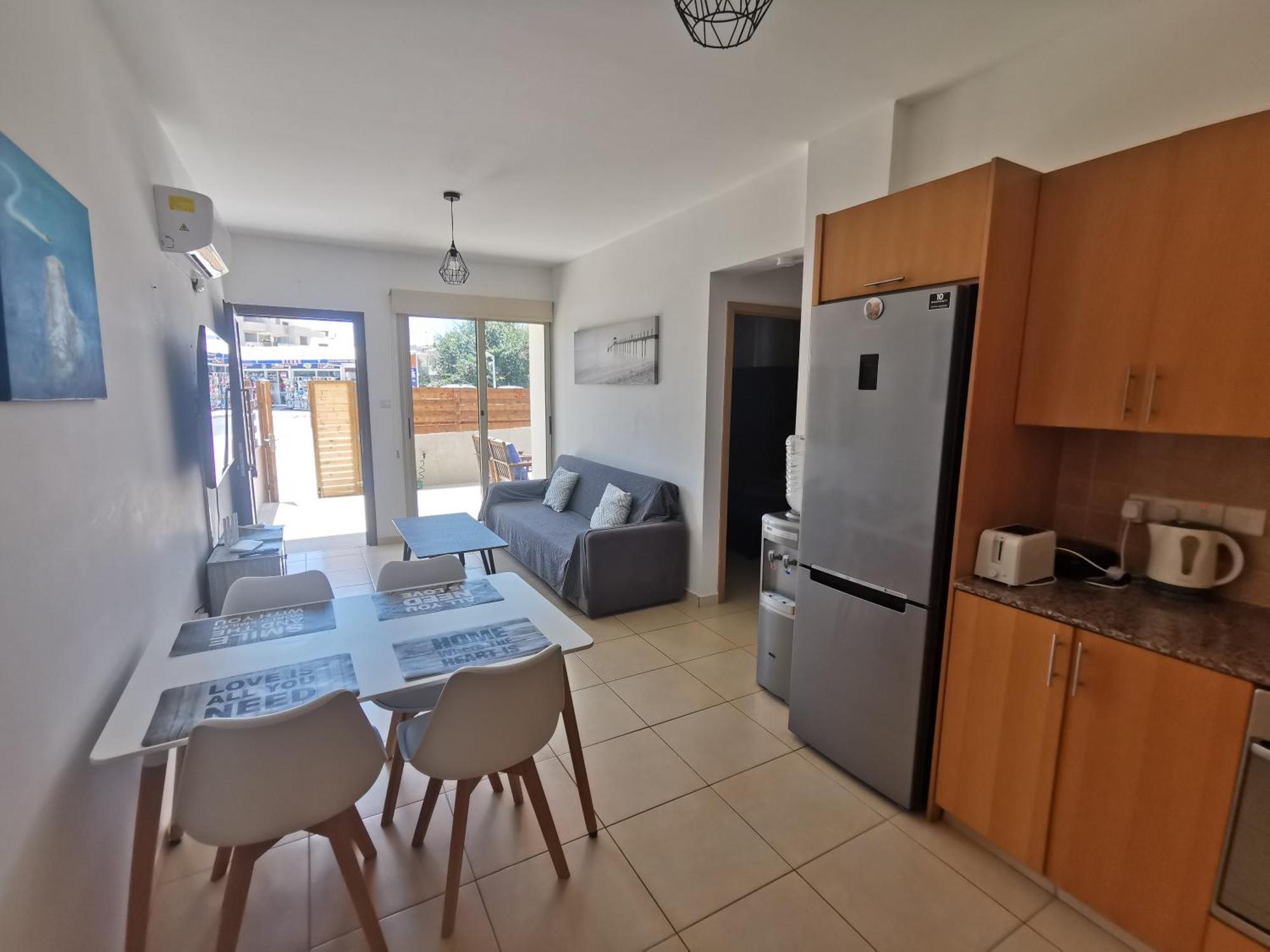Sunny Coast By The Sea Apartment *